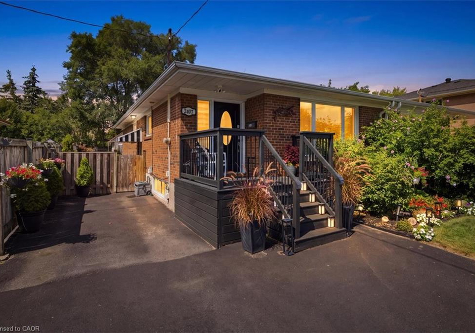 2407-barclay-road-burlington-ontario-40858097