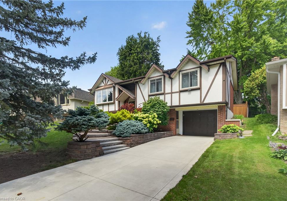 74-cherry-hill-drive-kitchener-ontario-40858103