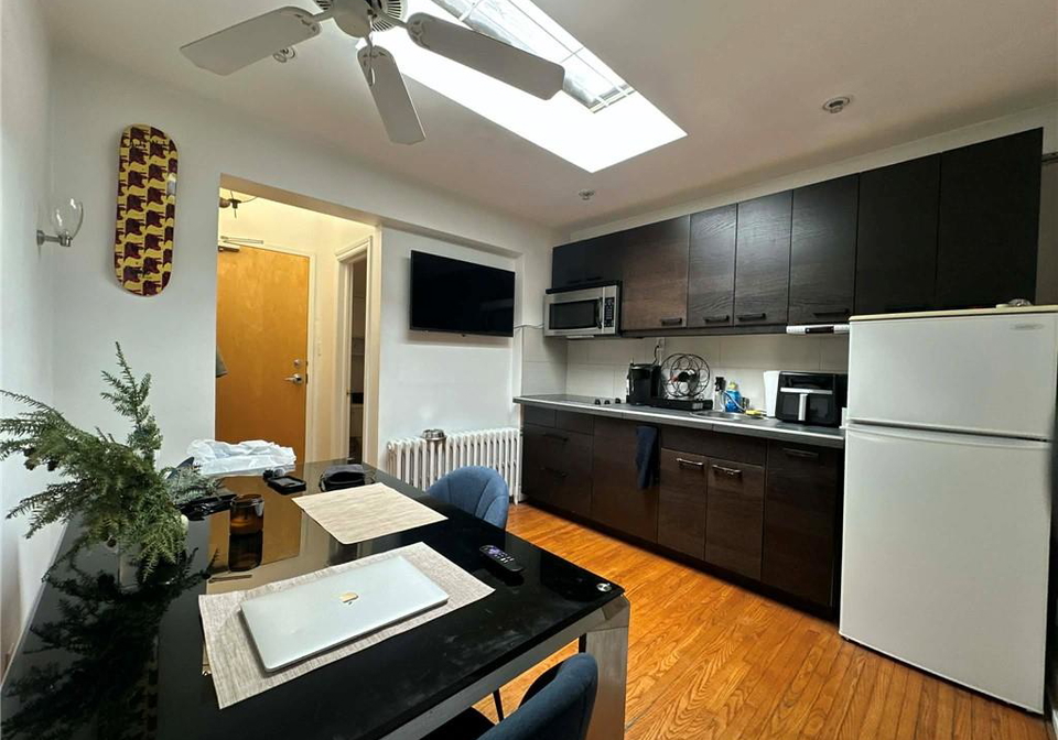 237-james-street-n-hamilton-ontario-40858118