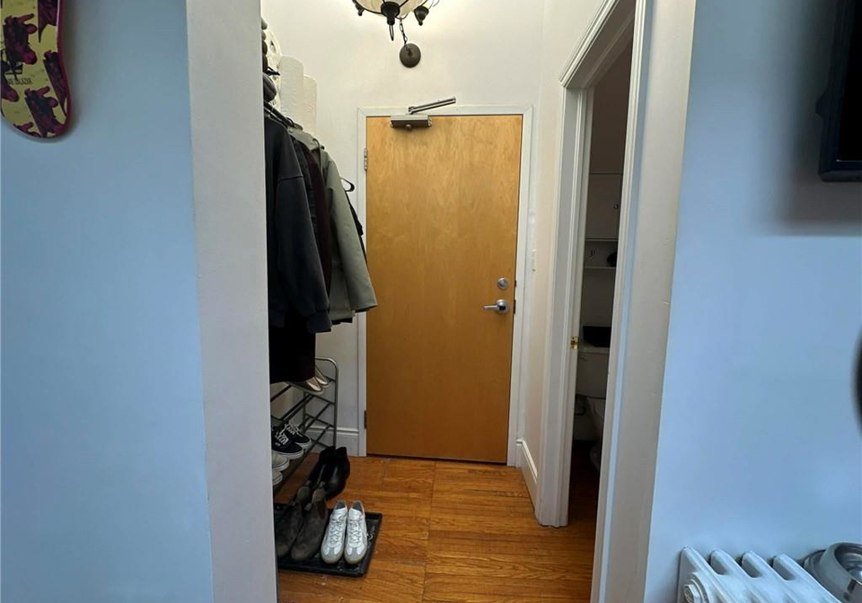 237-james-street-n-hamilton-ontario-40858118