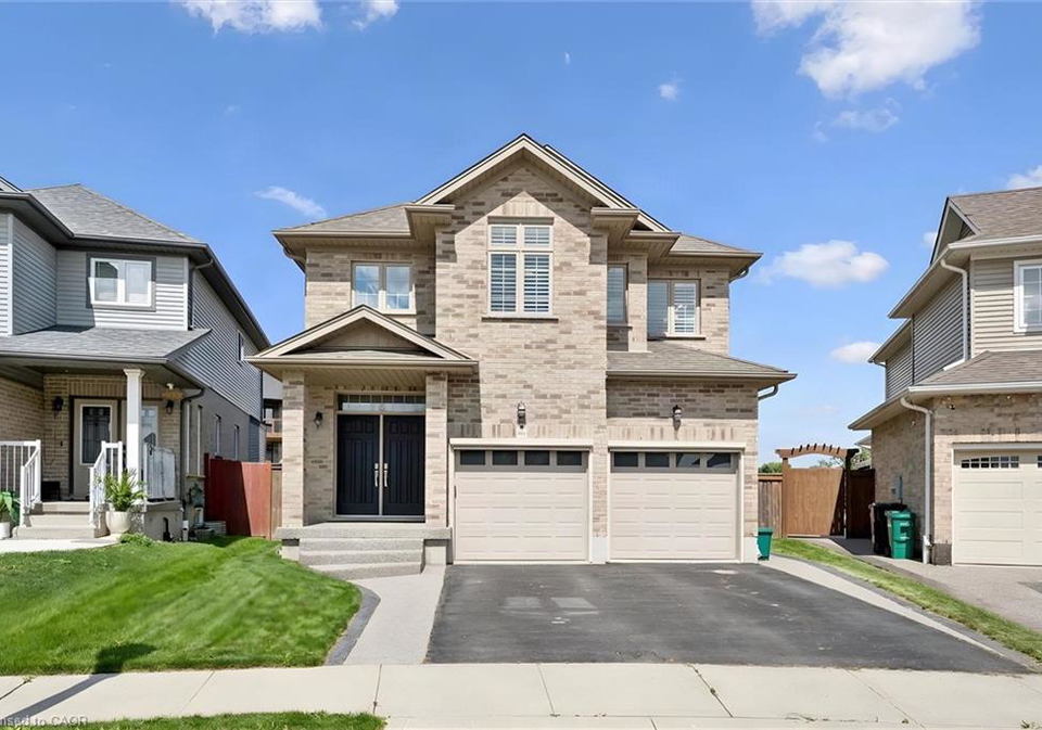 941-eden-oak-court-kitchener-ontario-40858123