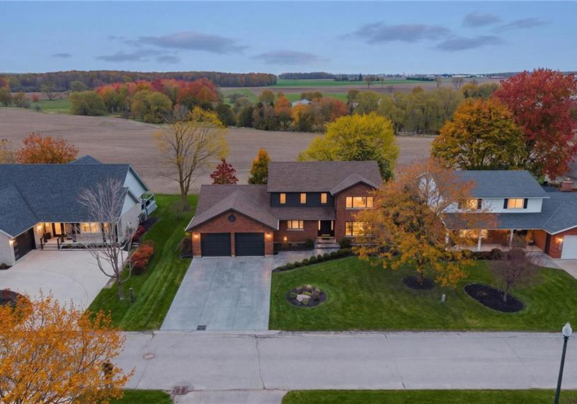 890-perkin-crescent-listowel-ontario-40858126