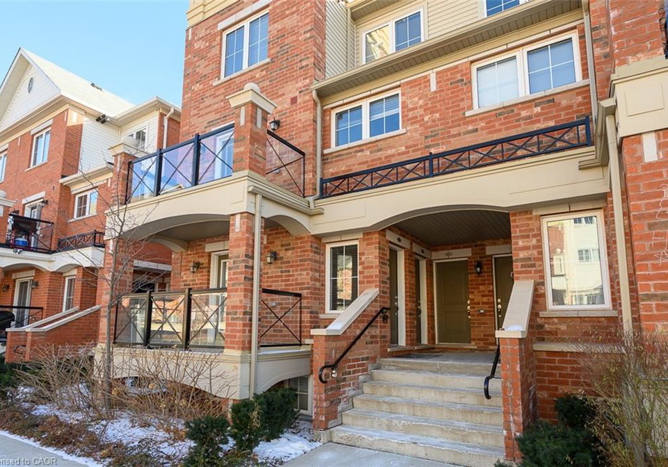 2476-post-road-oakville-ontario-40858141