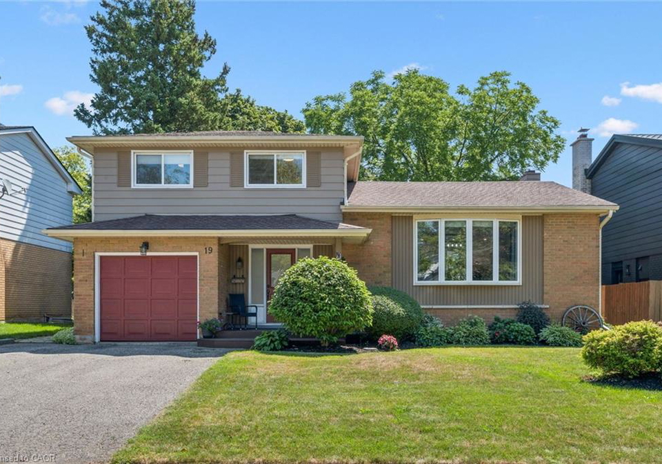 19-mcgarry-drive-kitchener-ontario-40858152