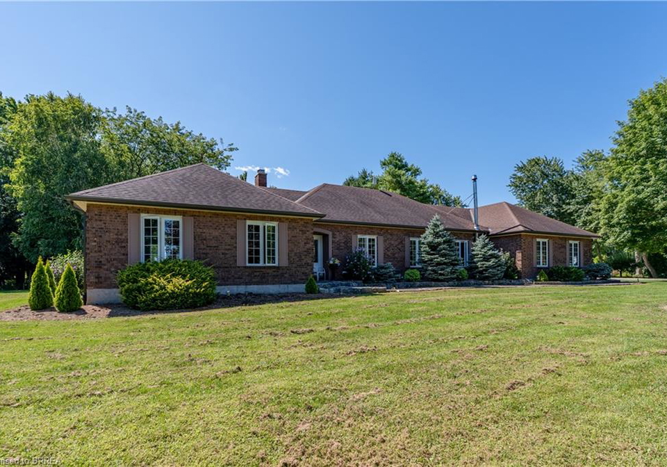 1170-thompson-road-e-waterford-ontario-40858159
