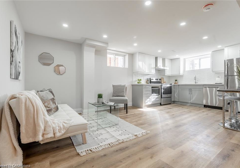 213-thorner-drive-hamilton-ontario-40858167