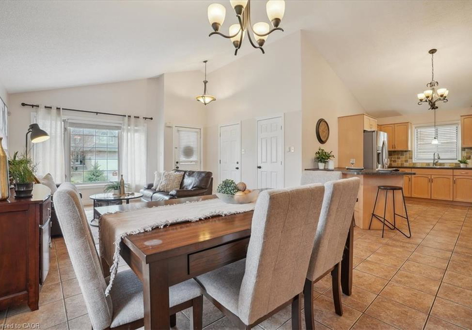 32-sonoma-lane-stoney-creek-ontario-40858206