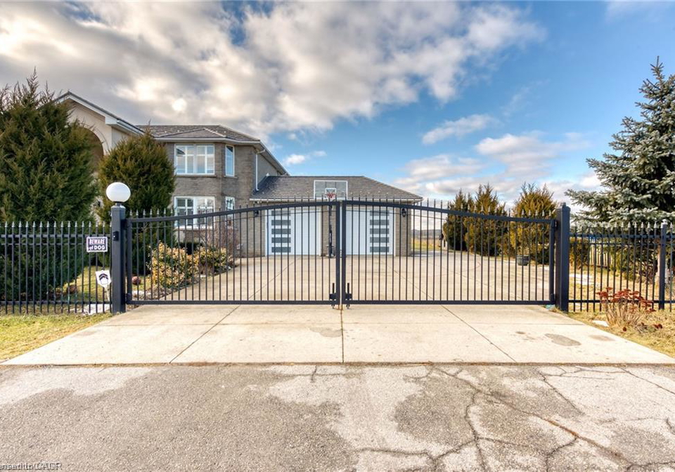 283-second-road-e-stoney-creek-ontario-40858208