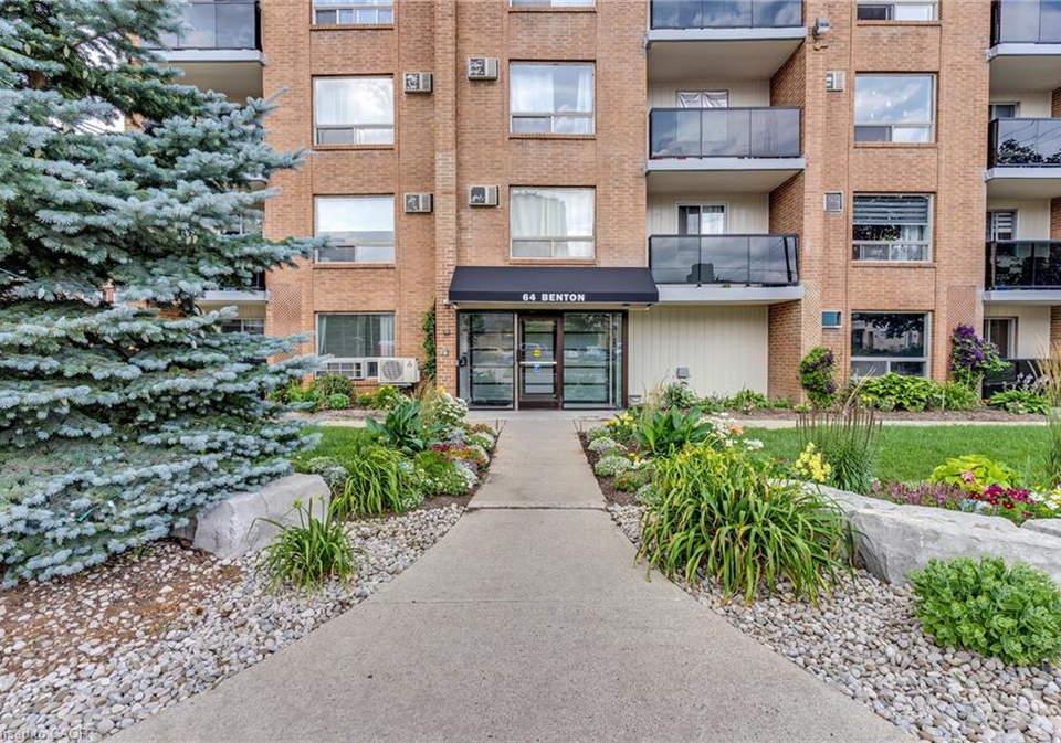 64-benton-street-kitchener-ontario-40858226