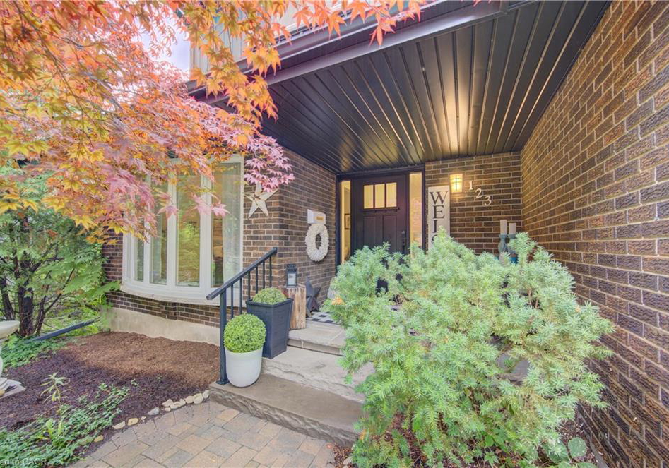 123-candlewood-crescent-waterloo-ontario-40858234