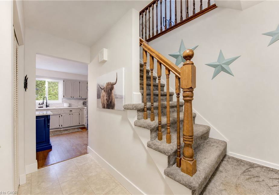 123-candlewood-crescent-waterloo-ontario-40858234