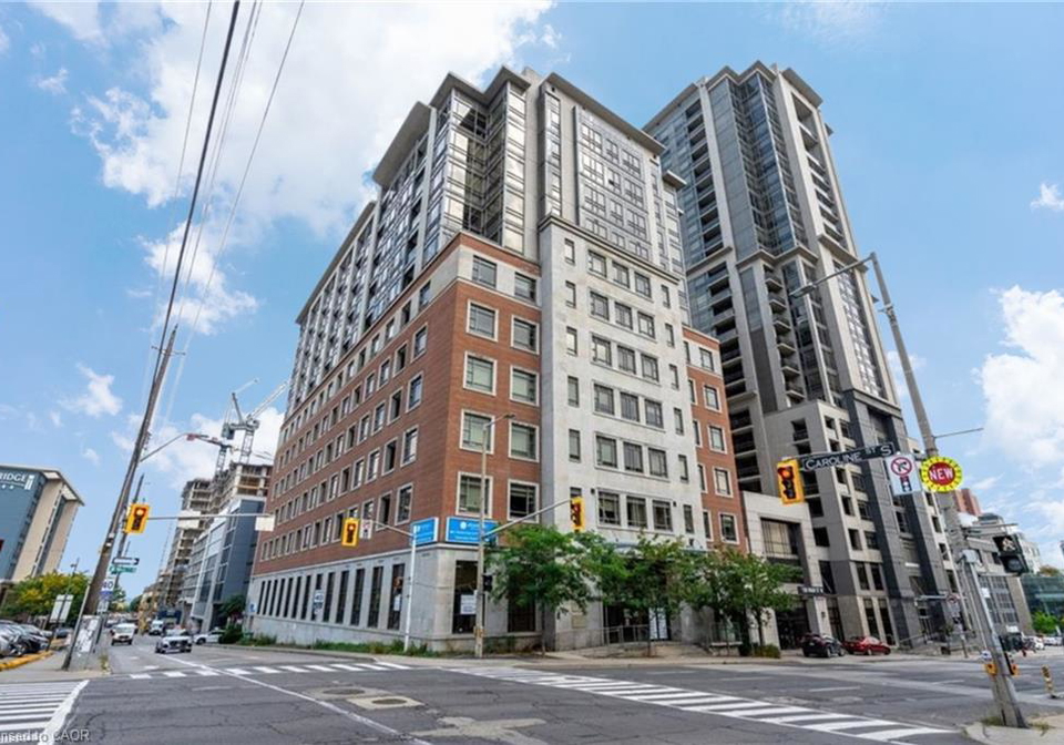 150-main-street-w-hamilton-ontario-40858244