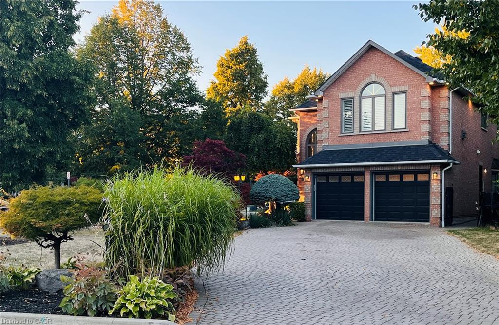 85-waterford-crescent-stoney-creek-ontario-40858260