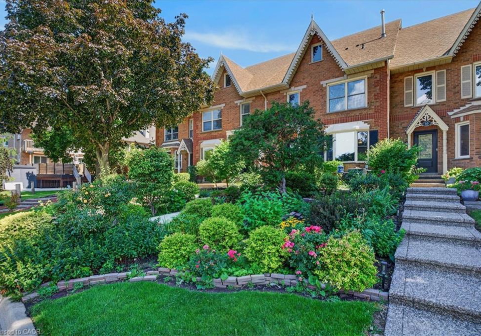 52-sunvale-place-stoney-creek-ontario-40858267