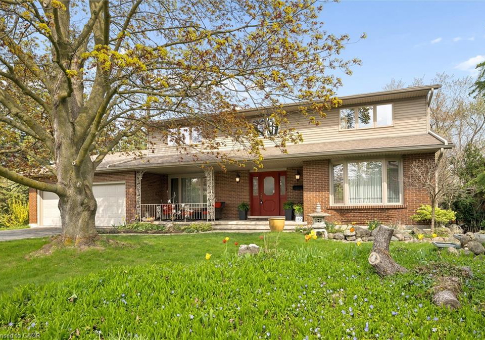 142-carson-drive-kitchener-ontario-40858275