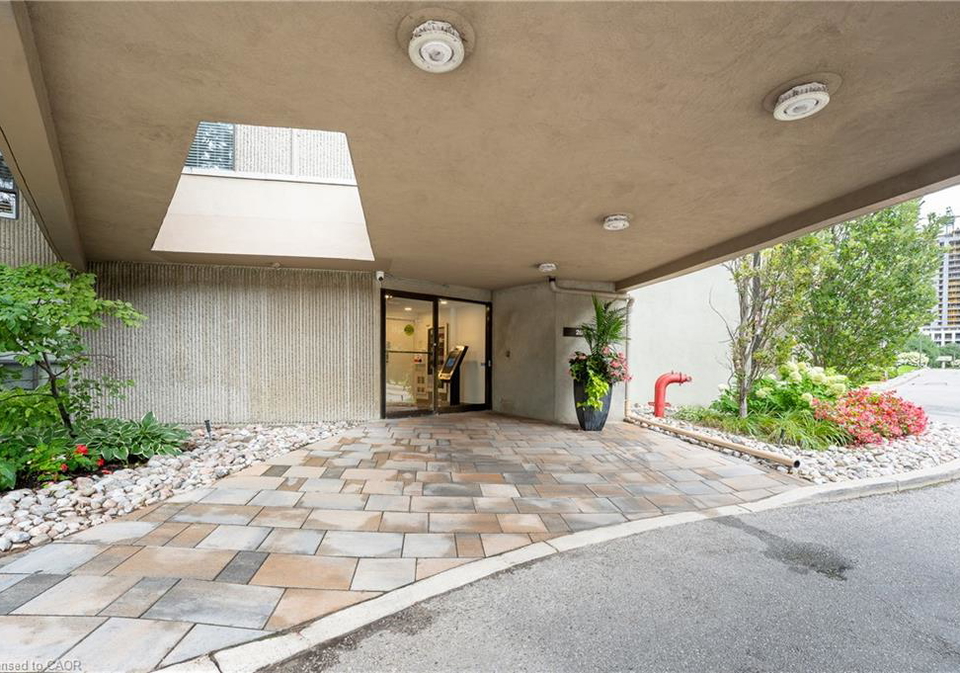 288-mill-road-etobicoke-ontario-40858289
