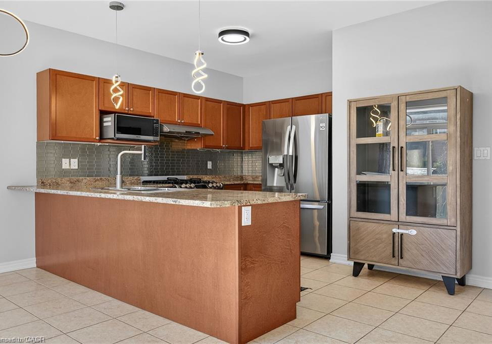 244-raymond-road-ancaster-ontario-40858307