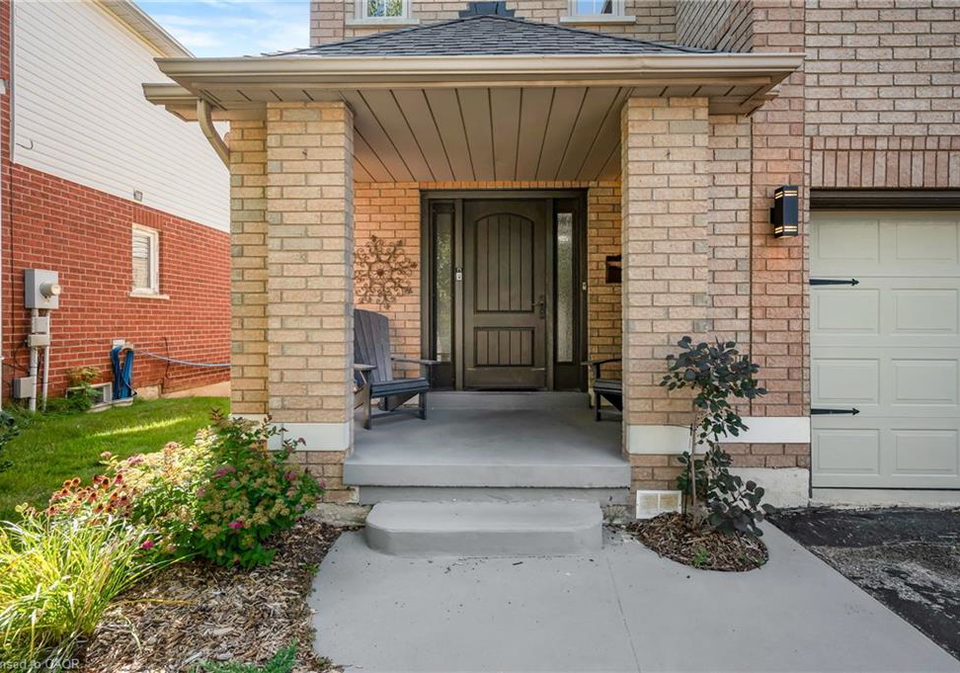 24-segwun-road-waterdown-ontario-40858343