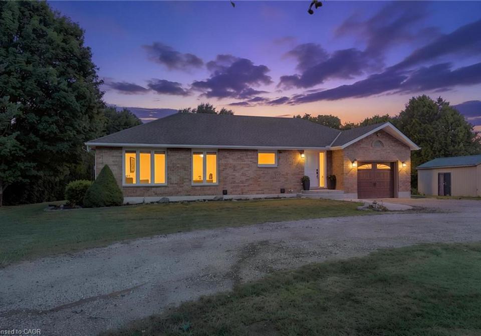 553-norfolk-county-road-21-langton-ontario-40858344