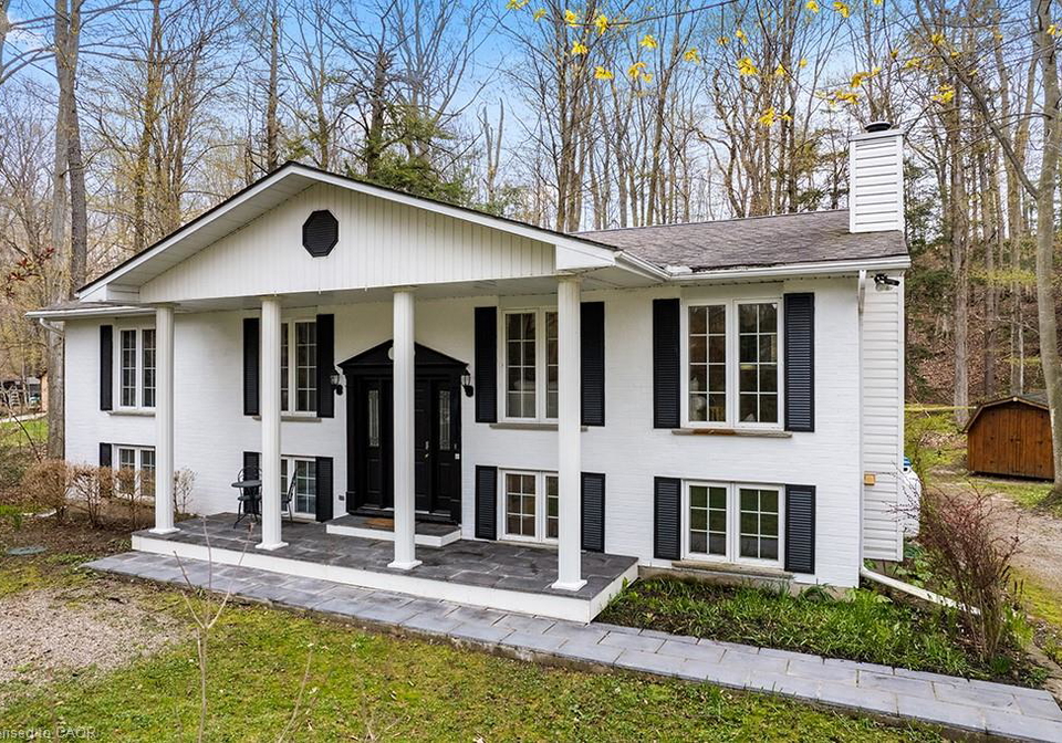 46-blairs-trail-huron-kinloss-ontario-40858351