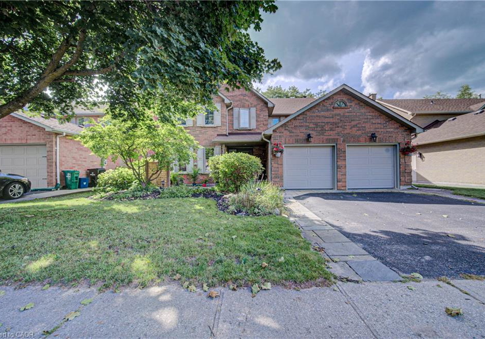 7-stock-court-cambridge-ontario-40858399