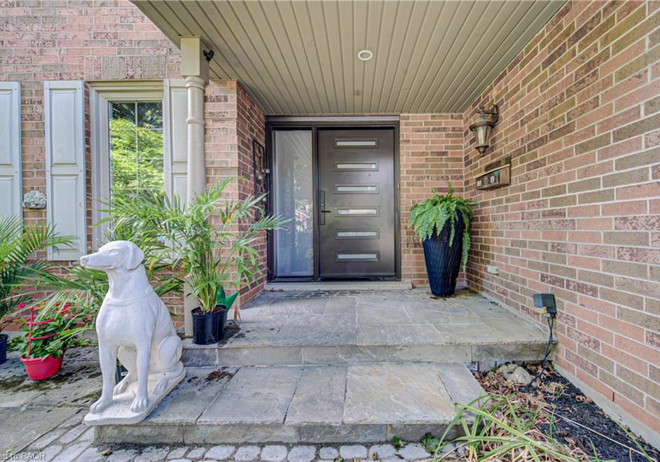 7-stock-court-cambridge-ontario-40858399