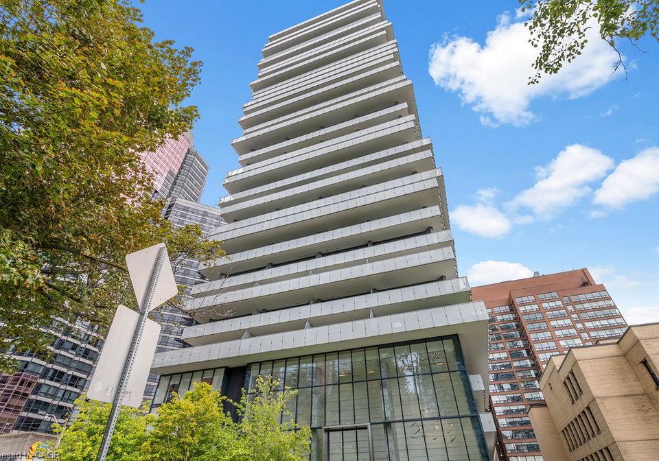 57-st-joseph-street-toronto-ontario-40858404