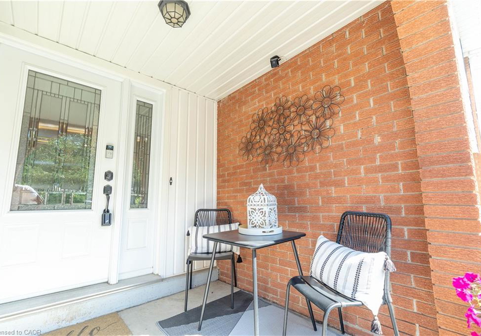 82-overlea-drive-kitchener-ontario-40858409