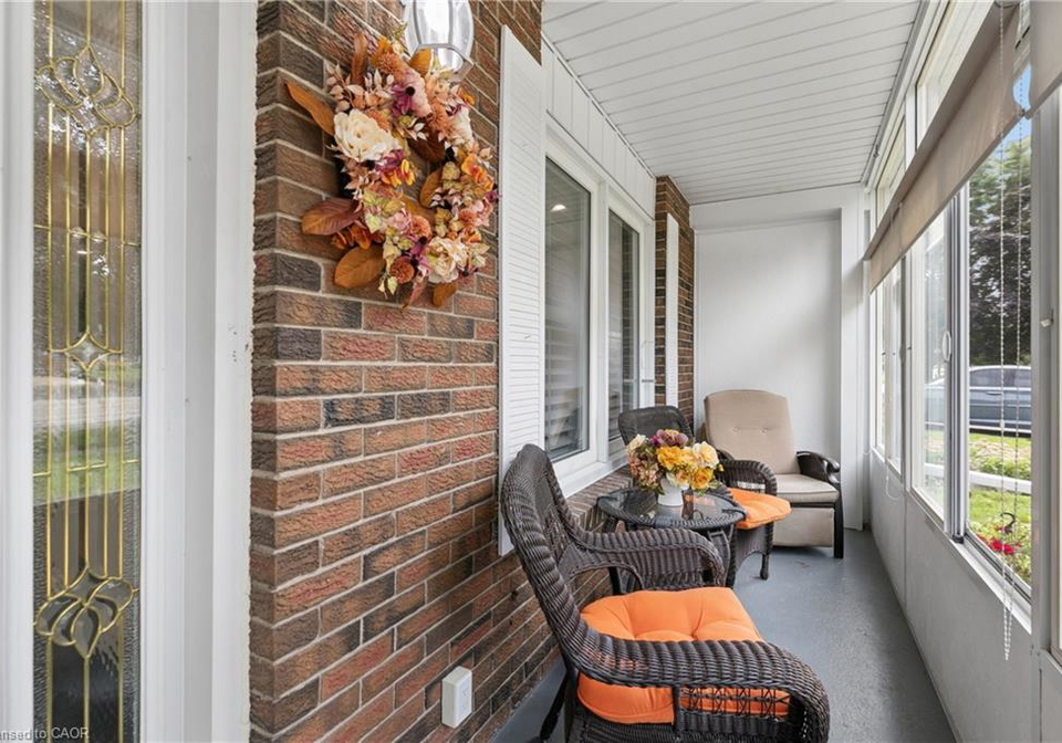 184-westheights-drive-kitchener-ontario-40858412