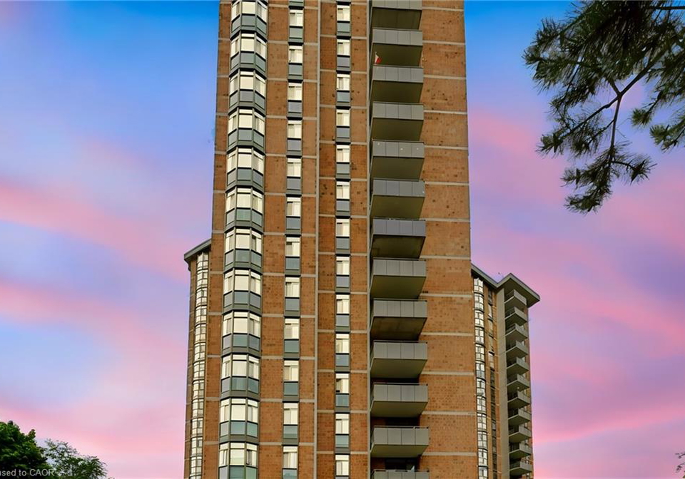 5250-lakeshore-road-burlington-ontario-40858427