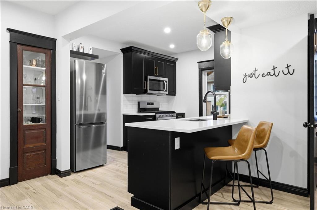 35-arthur-street-n-elmira-ontario-40858436