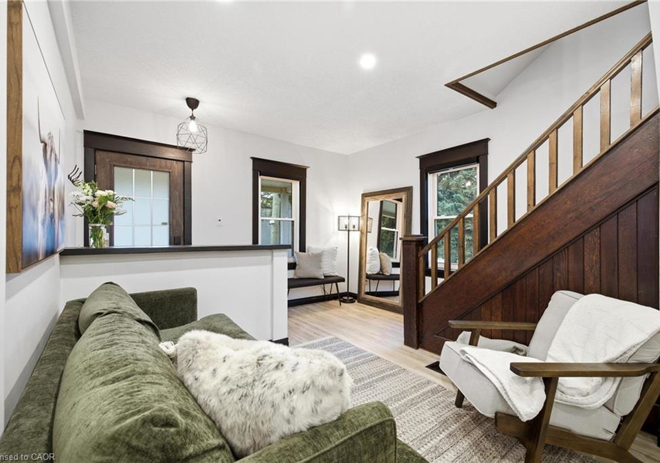 35-arthur-street-n-elmira-ontario-40858436