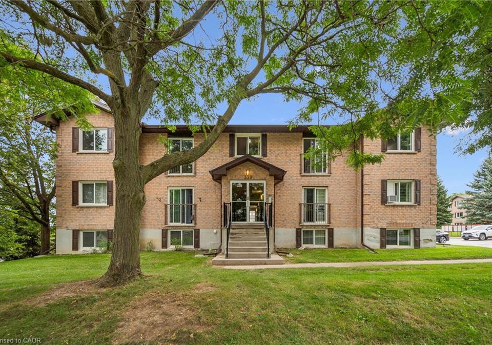 339-northlake-drive-waterloo-ontario-40858444