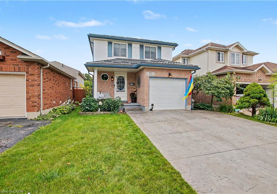 17-bush-clover-crescent-kitchener-ontario-40858456