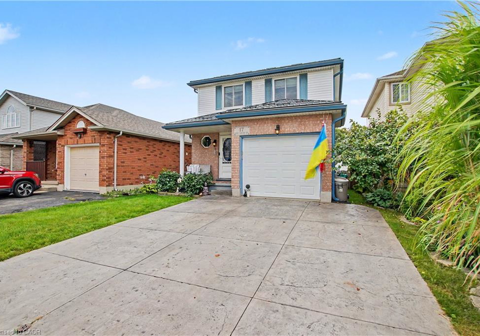 17-bush-clover-crescent-kitchener-ontario-40858456