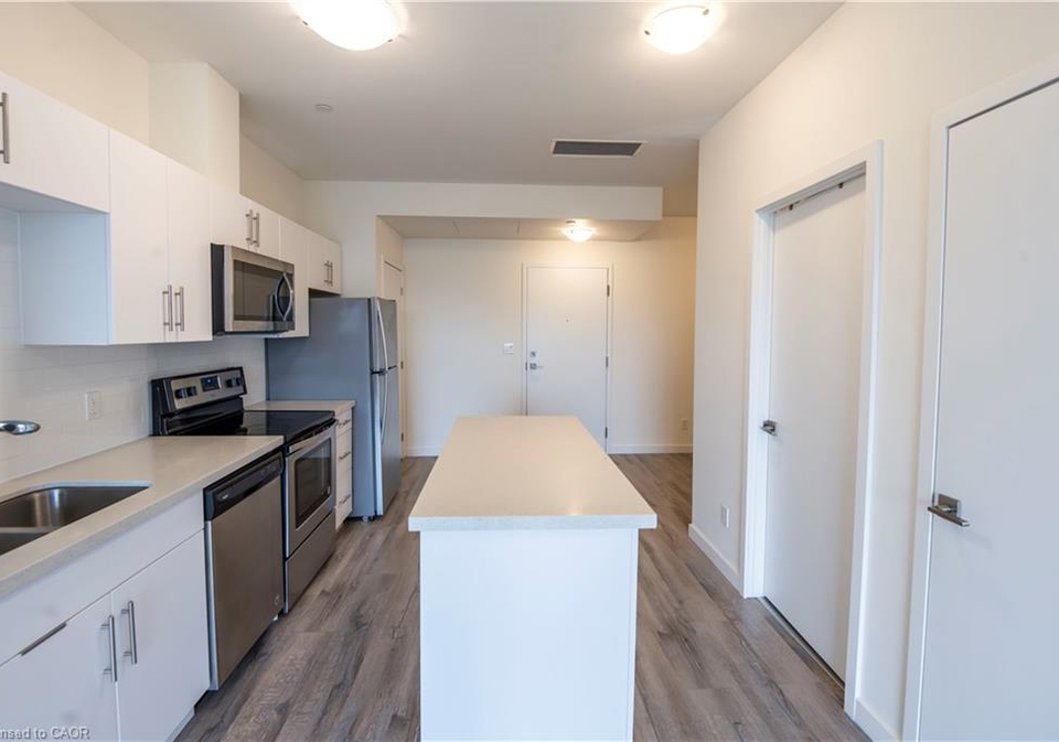 690-king-street-w-kitchener-ontario-40858461