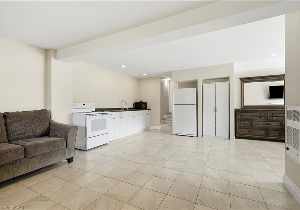 11404-lakeshore-road-wainfleet-ontario-40858469