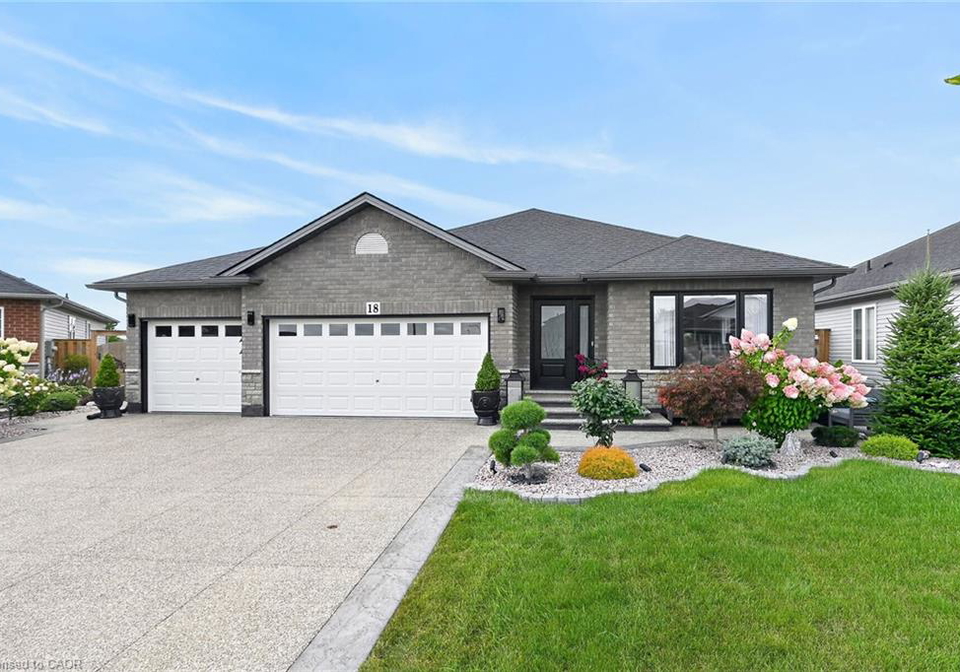 18-linda-crescent-hagersville-ontario-40858483