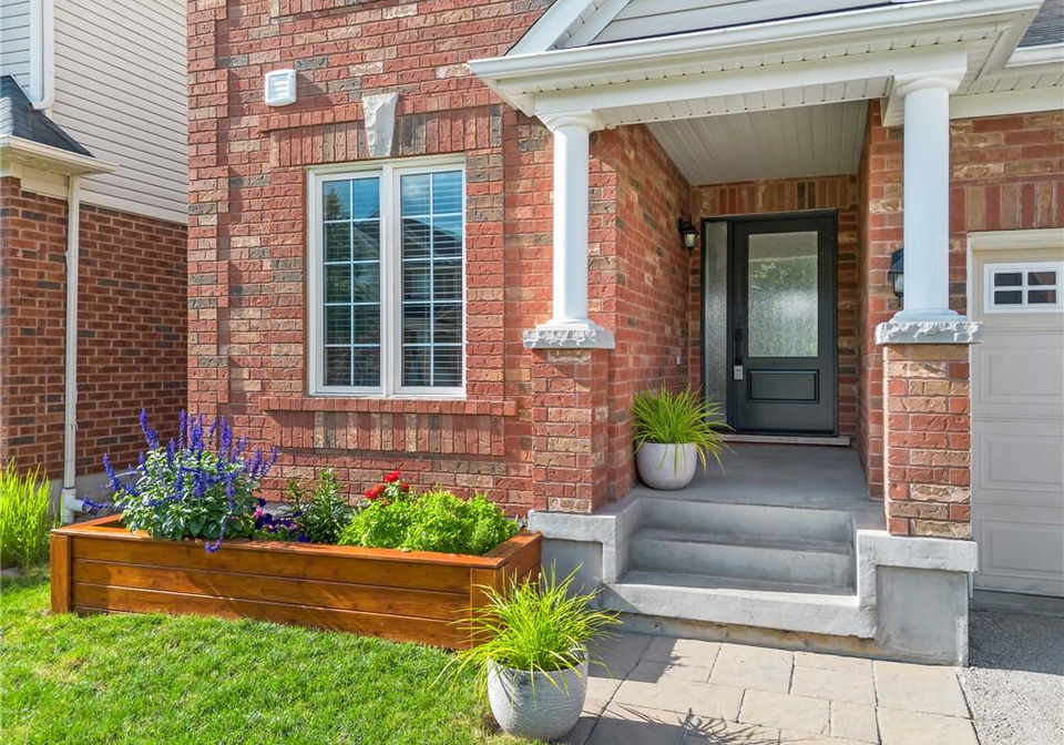 32-chase-crescent-cambridge-ontario-40858485