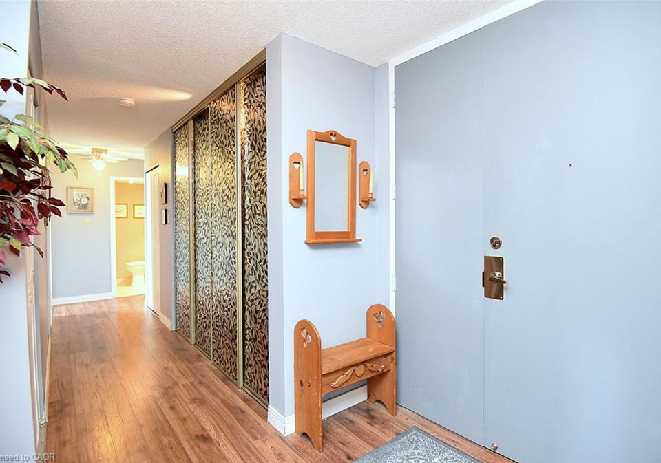 222-jackson-street-w-hamilton-ontario-40858489