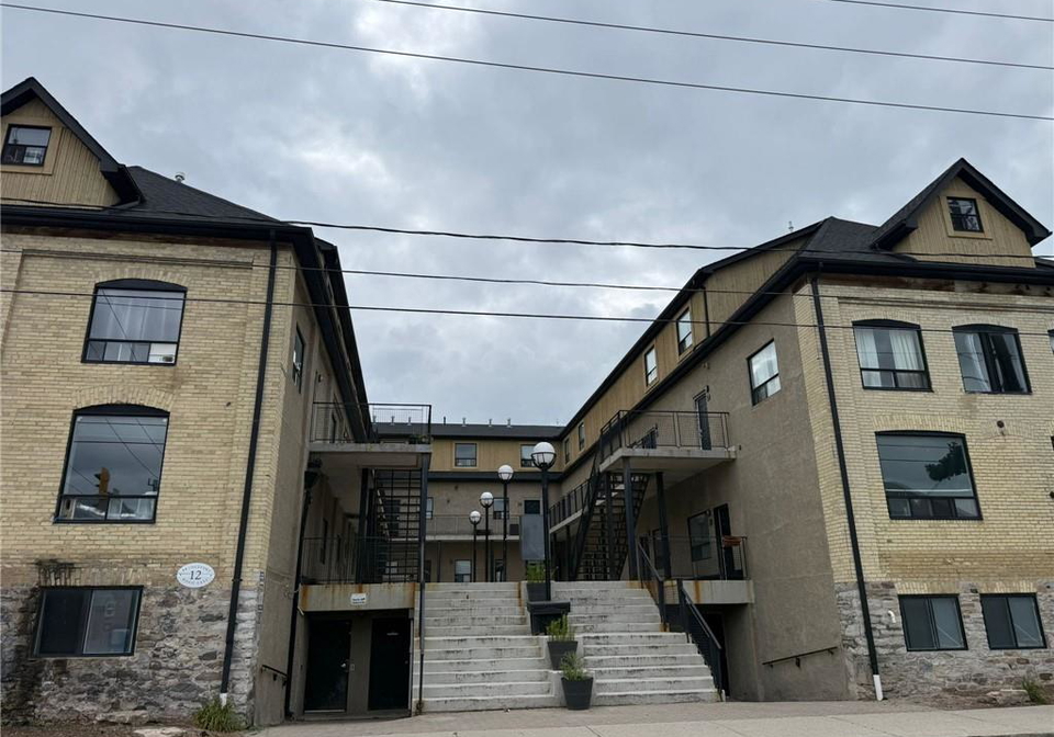 12-bridgeport-road-e-waterloo-ontario-40858496