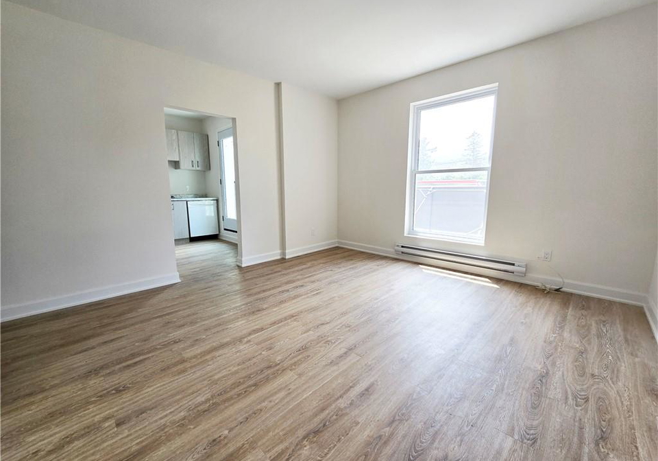 63-main-street-e-grimsby-ontario-40858526
