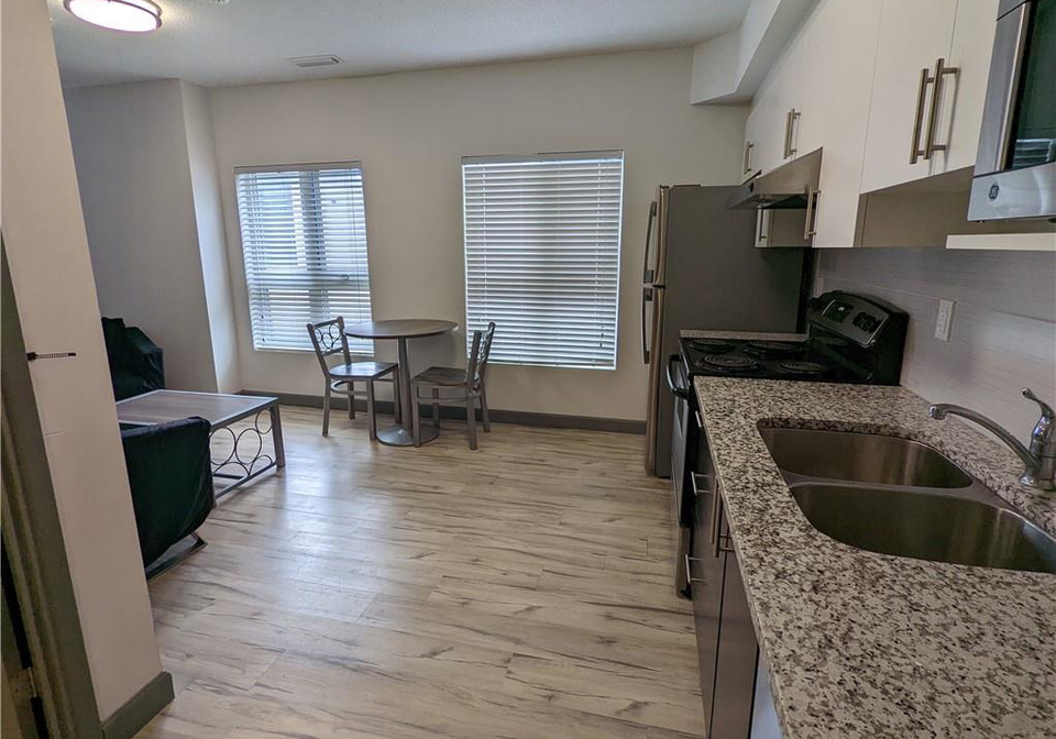 258-b-sunview-street-waterloo-ontario-40858540