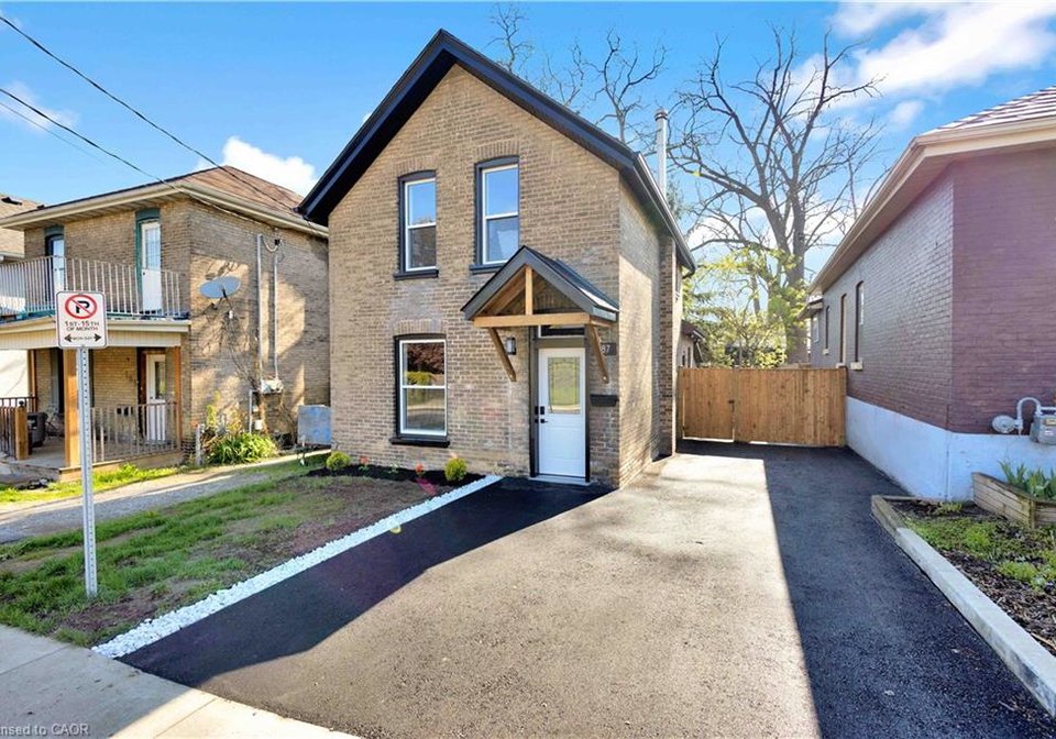 187-drummond-street-brantford-ontario-40858548