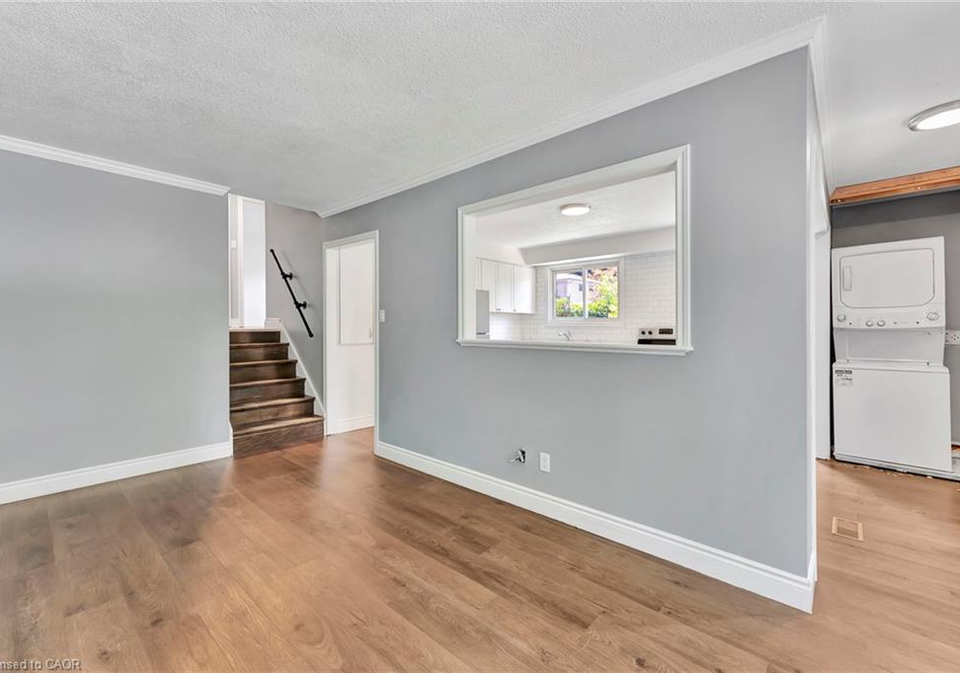 7-hillside-drive-kitchener-ontario-40858562
