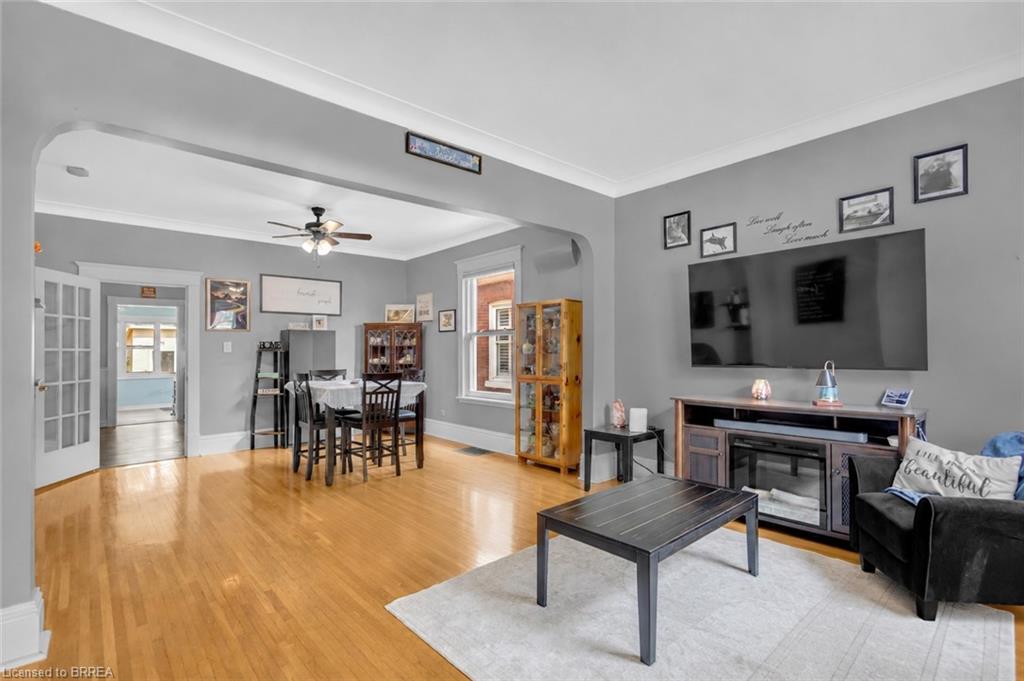 15-salisbury-avenue-brantford-ontario-40858566