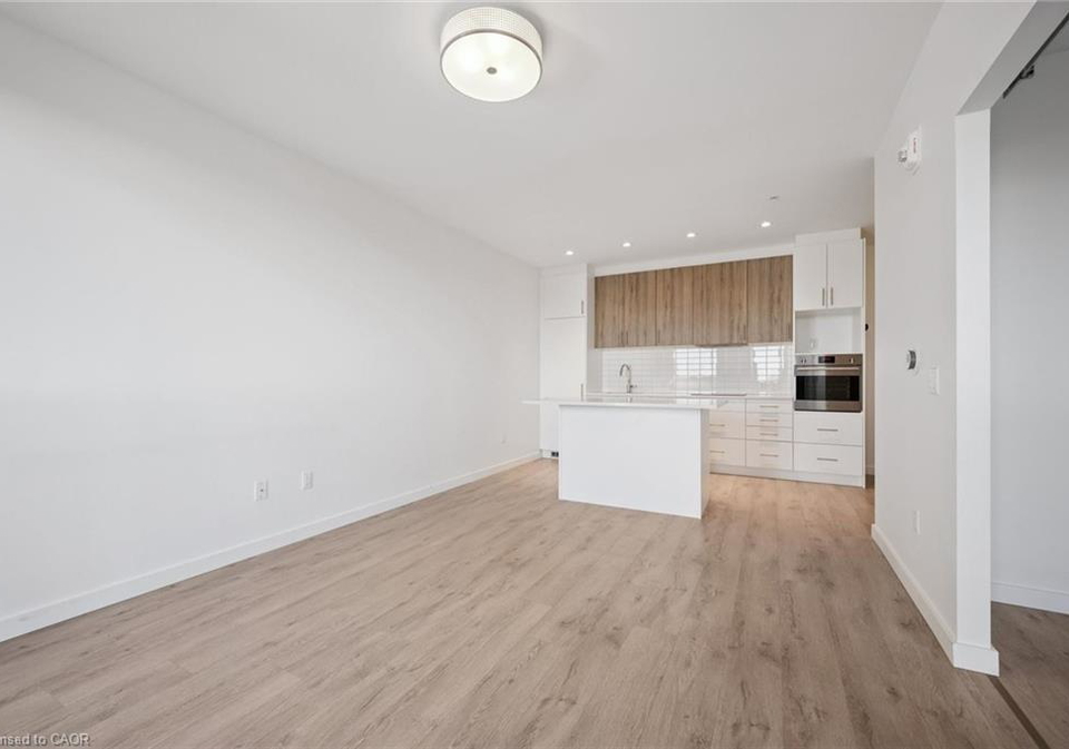 181-king-street-s-waterloo-ontario-40858577