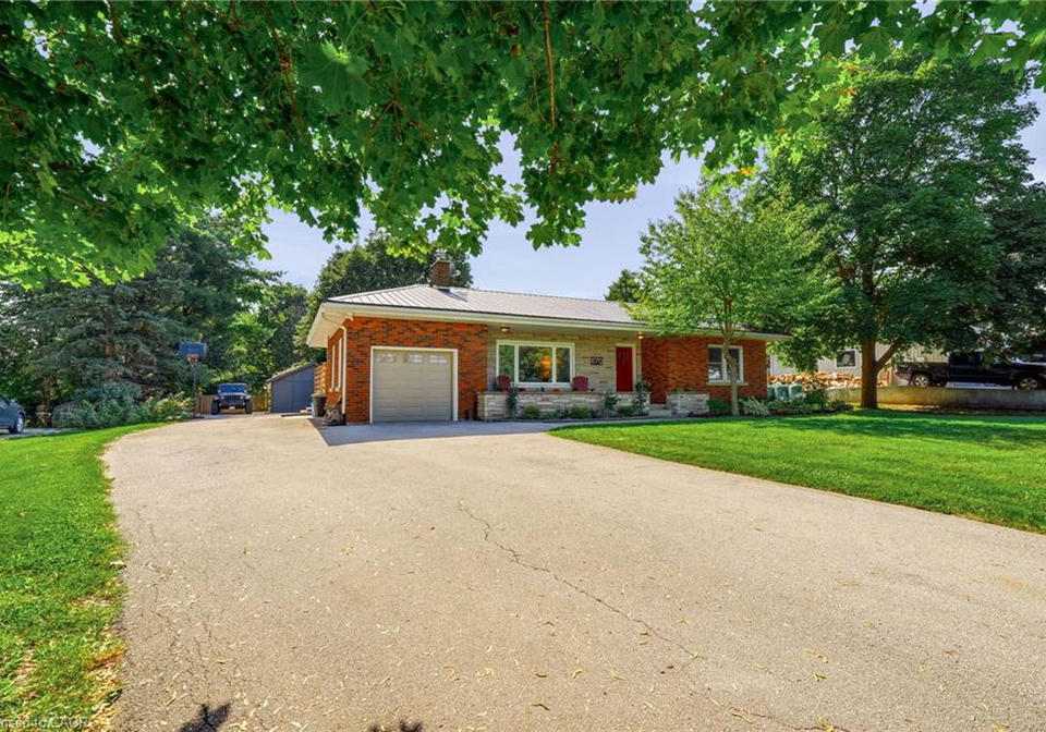 670-thompson-road-flamborough-ontario-40858593