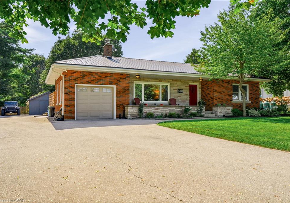 670-thompson-road-flamborough-ontario-40858593