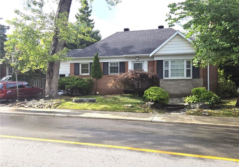 62-royal-york-road-etobicoke-ontario-40858620
